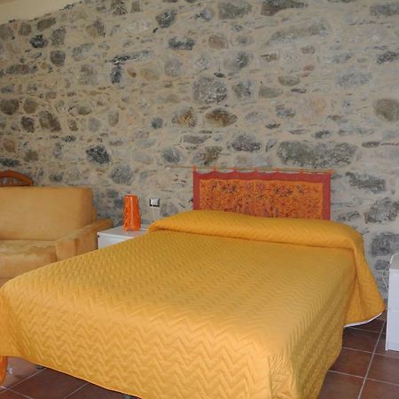 Il Vicolo Hotel Tortorici Eksteriør billede